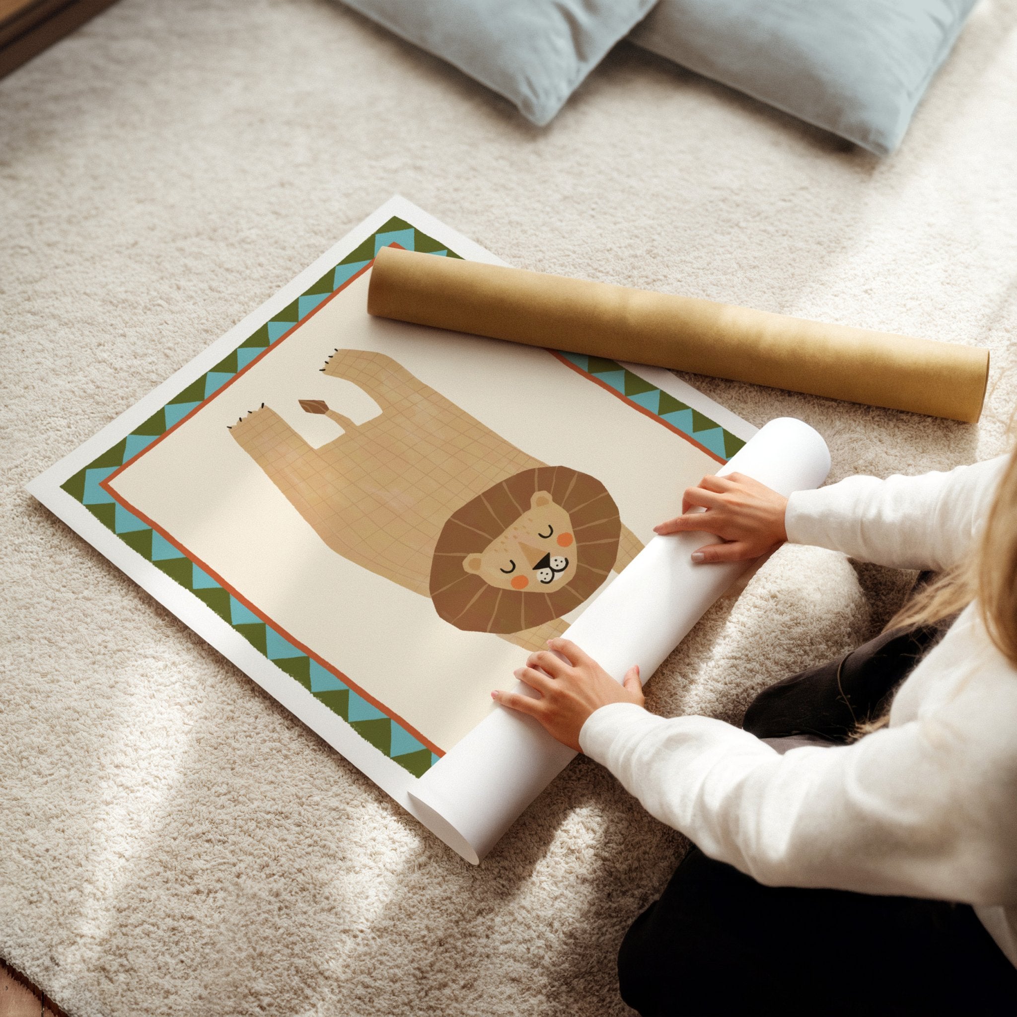 Lion | Triangle Border - Lillefolk